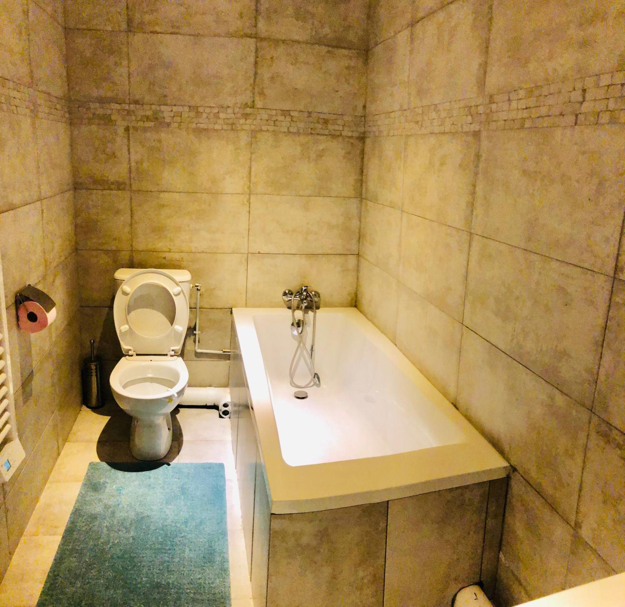 Apartmán Metro Gambetta Paříž Exteriér fotografie