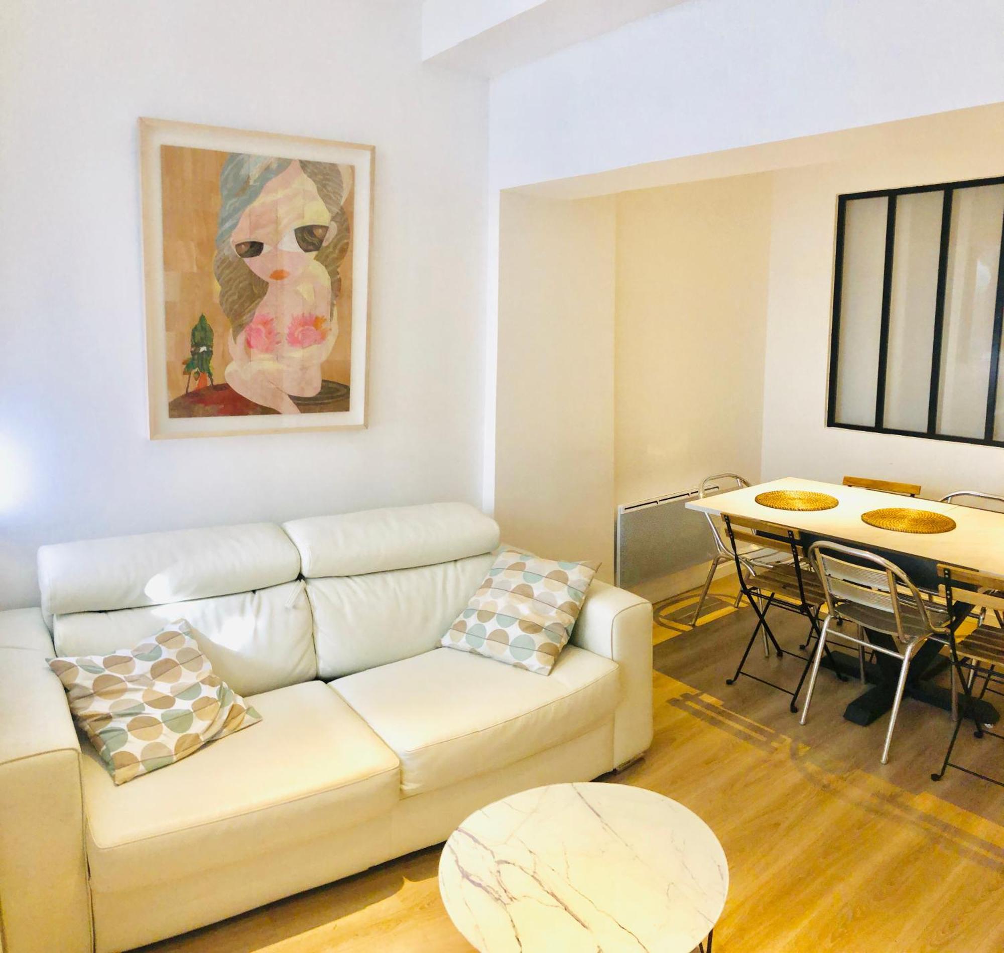 Apartmán Metro Gambetta Paříž Exteriér fotografie