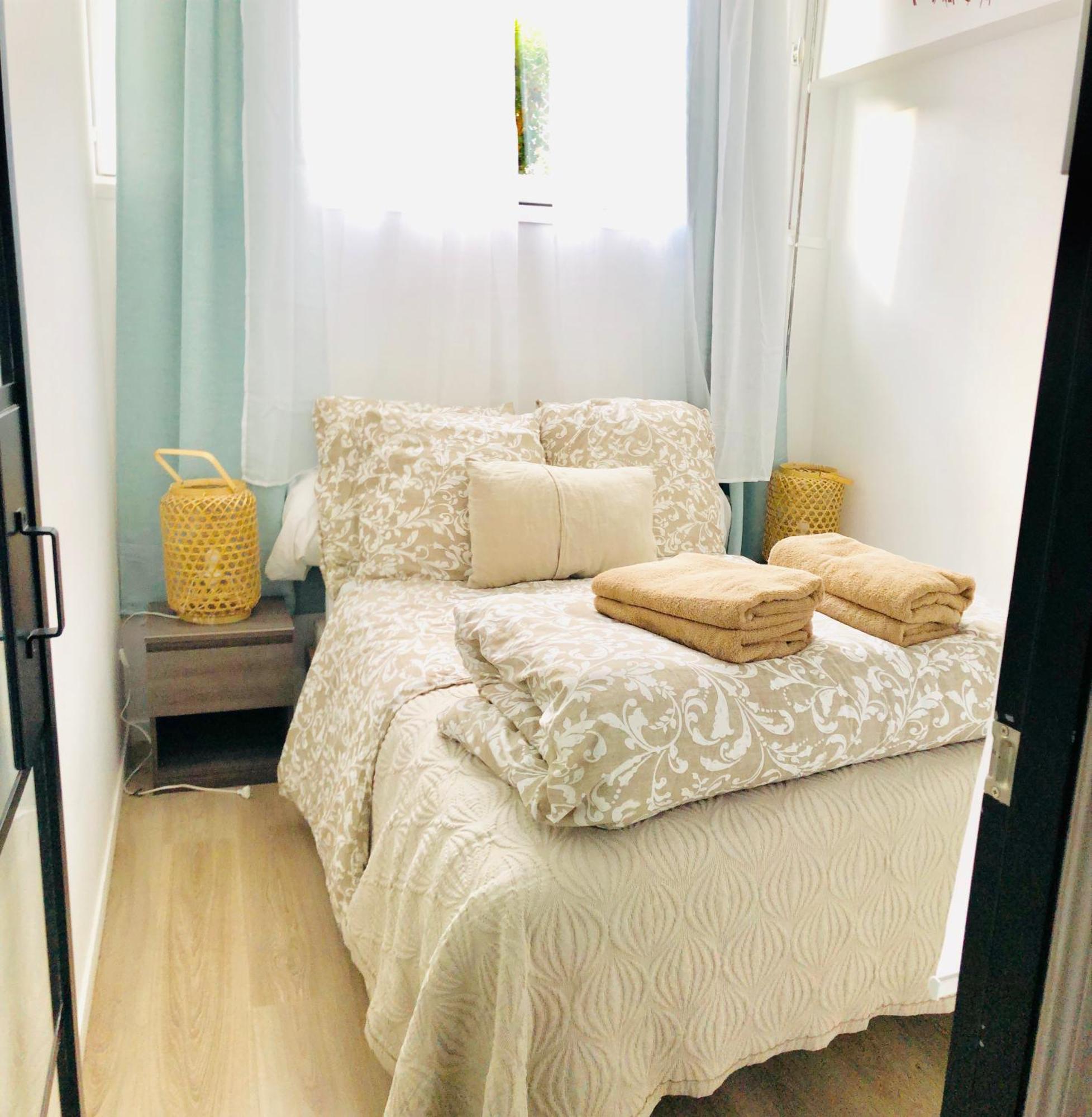 Apartmán Metro Gambetta Paříž Exteriér fotografie